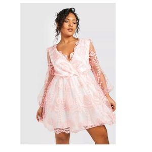 Boohoo Lace Plunge Mini Skater Dress